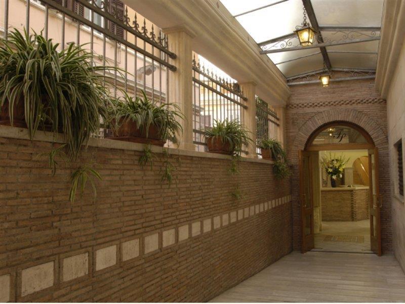 Hotel Tempio Di Pallade Rome Exterior photo